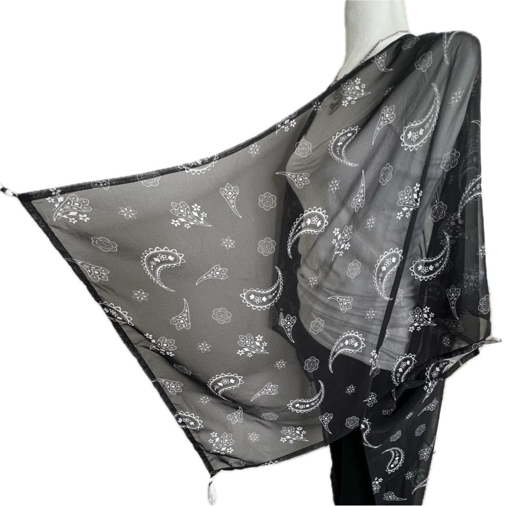 Sheer Paisley Kimono Handkerchief Hem Tassels Black White One Size Cardigan - Picture 12 of 16